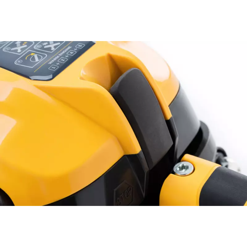 CS750_240461502ST1_detail2